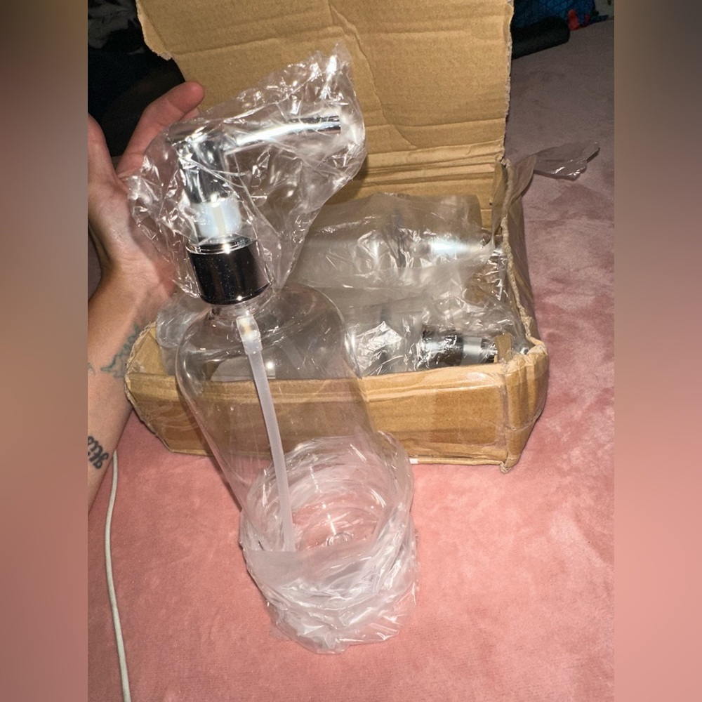 🆕 (3) soap dispensers